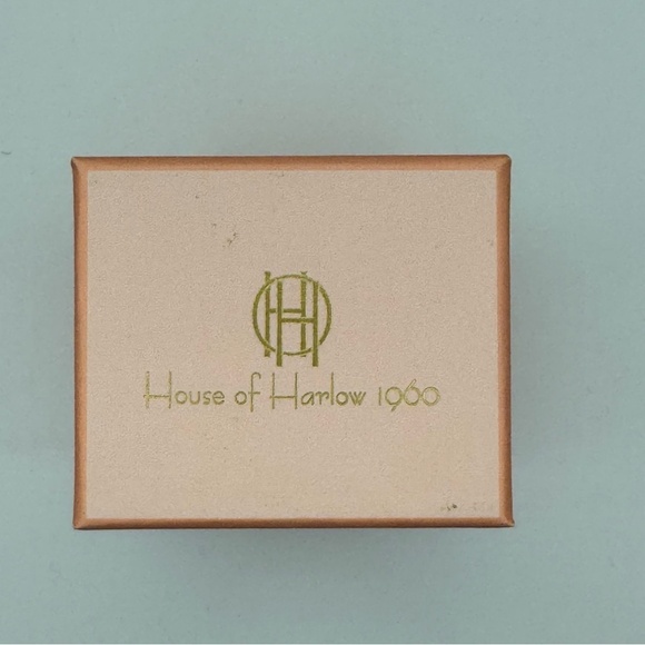 House of Harlow 1960 Gold Bow and Pearl Drop Earrings - Picture 3 of 6